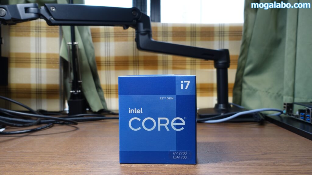 Core i7-12700