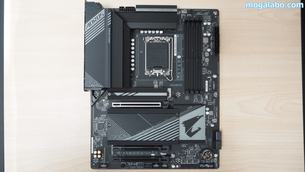 LGA1700ソケット対応のマザーボード(GIGABYTE B760 AORUS ELITE)への取付手順