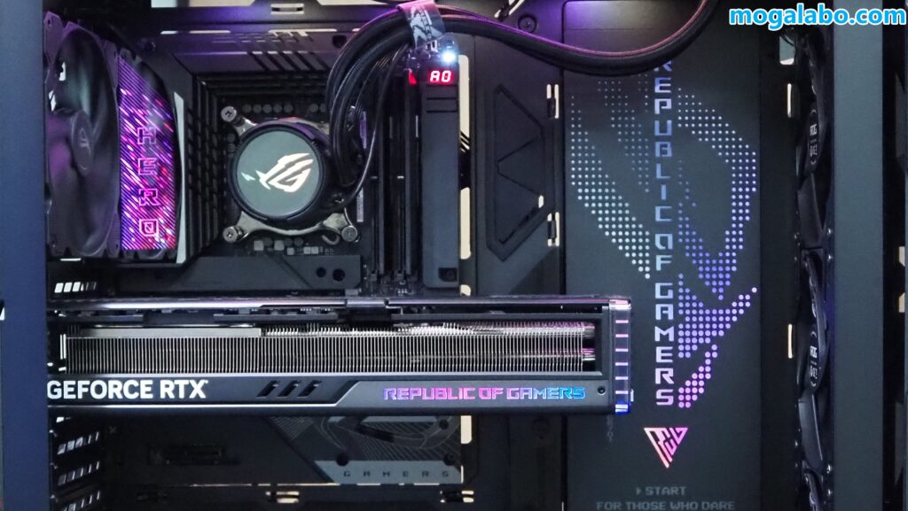 「ROG MAXIMUS Z790 HERO BTF」との組み合わせを想定