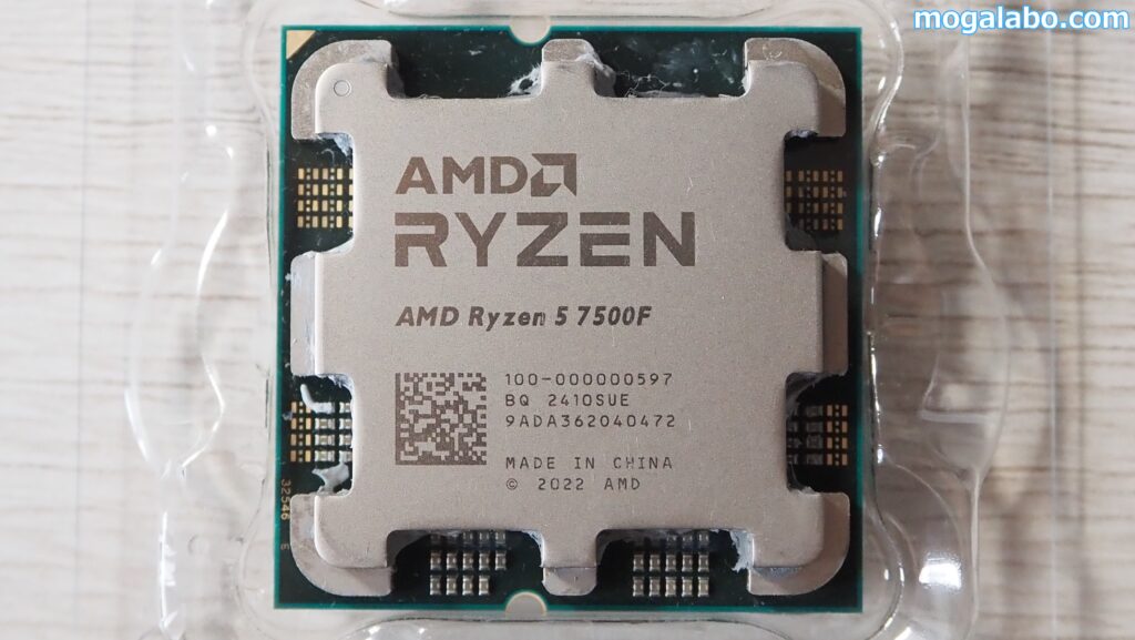 Ryzen 5 7500Fの表面