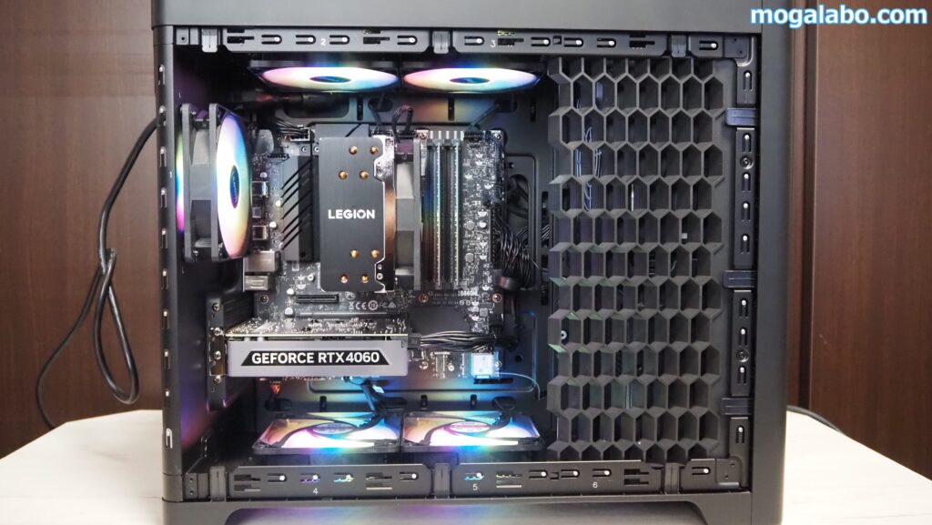 Lenovo Legion Tower 5 30IAS10 (Intel)のライティング
