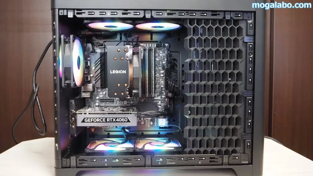 Lenovo Legion Tower 5 30IAS10 (Intel)のライティング