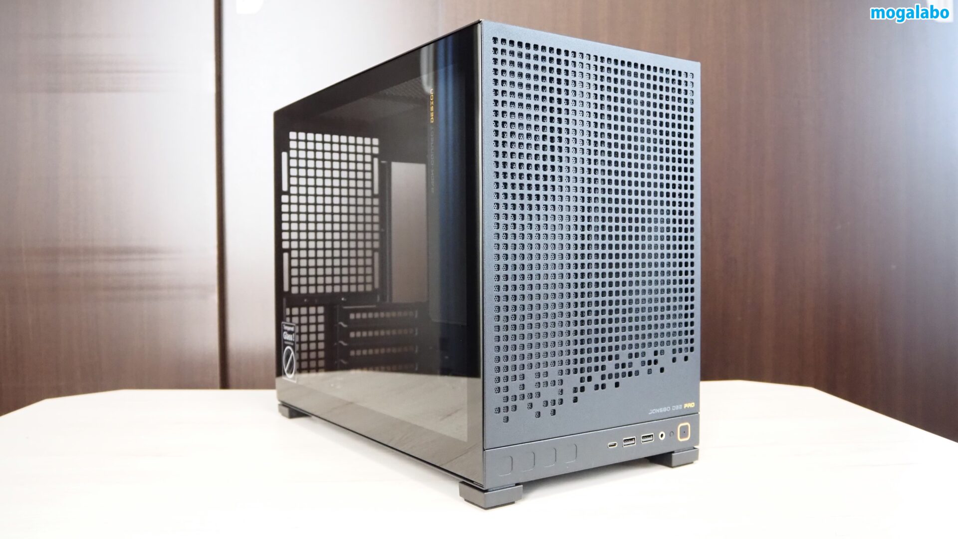 JONSBO D32 PRO レビュー｜Mini-ITX＆Micro ATX対応の小型ゲーミングPC