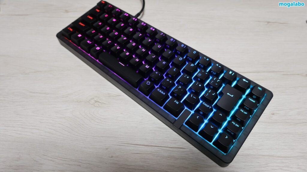 全キーにLEDバックライトが内蔵
