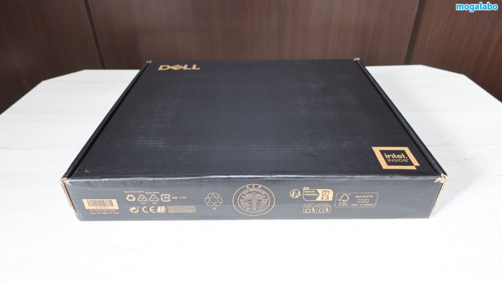 Dell 14 Plusの梱包と付属品をチェック
